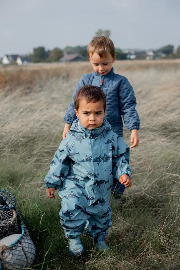 Celavi Regenoverall HAI Smoke Blue Einteiler 4 Celavi Regenoverall HAI Smoke Blue Einteiler – Bild 2