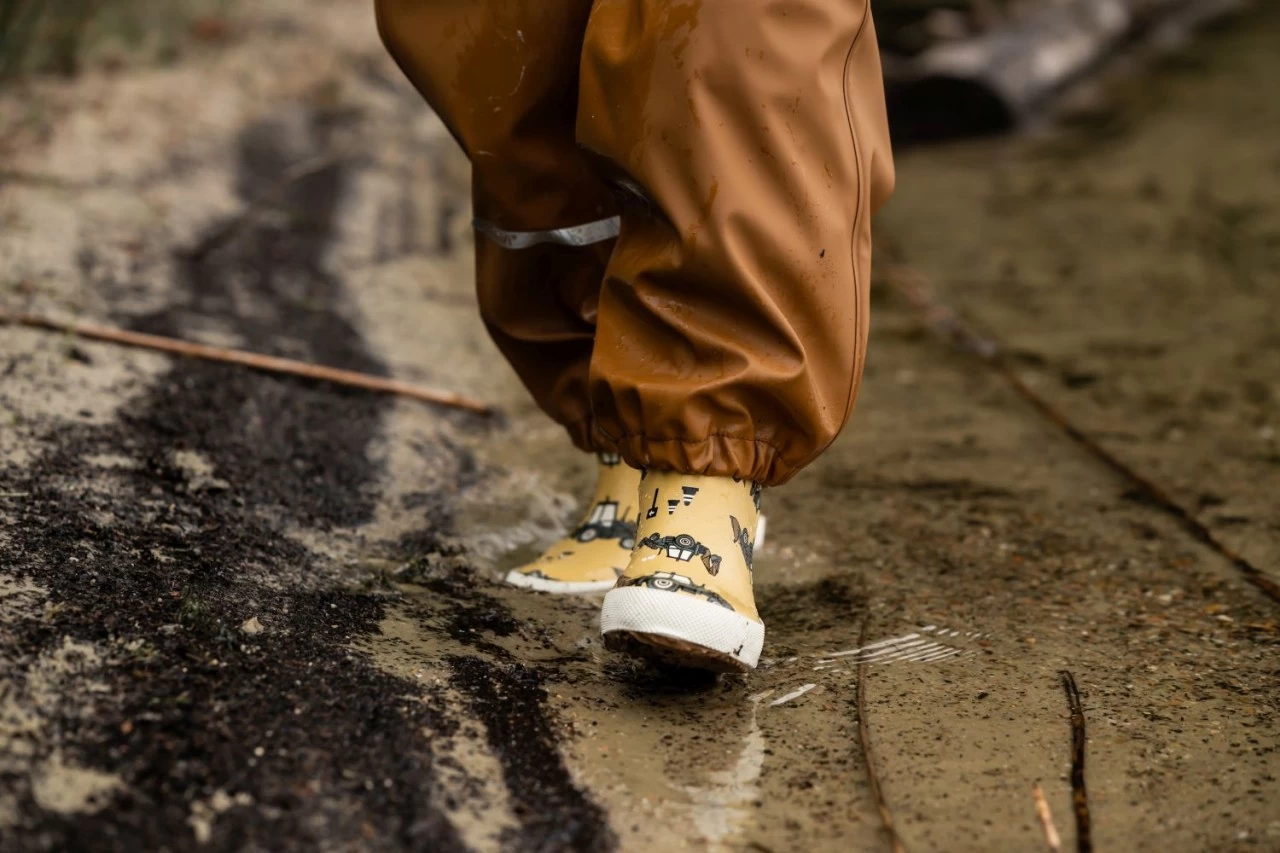 CeLaVi Regenanzug Baggerlader Traktor 2 Teile Strohgelb/nougat 13 CeLaVi Regenanzug Baggerlader Traktor 2 Teile Strohgelb/nougat – Bild 11