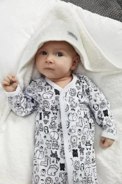 Pippi Kapuzen Badetuch Navy Organic Frottee -Baby Produkte Geschäft Pippi kapuzentuch baby 1280x1280